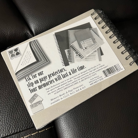 Memory book - Picture 2 of 3